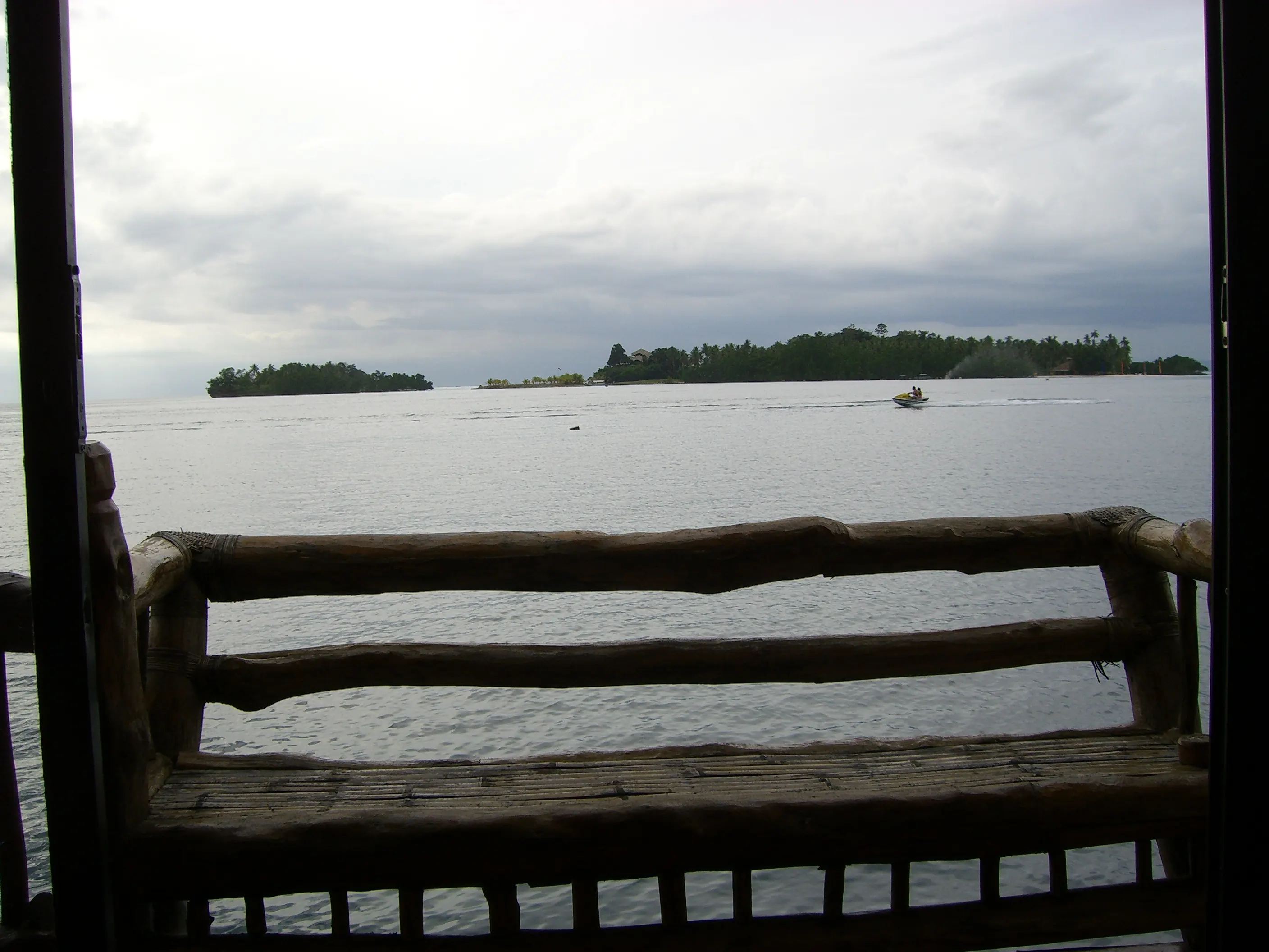 2006 Feb - A wooden bench on top of the ocean - Samal island - Davao